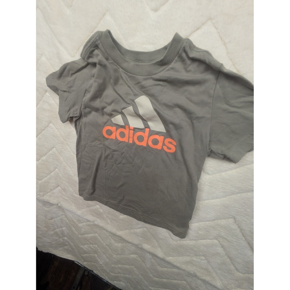 Adidas Youth Gray Graphic T-Shirt Short Sleeve Orange Logo Crew Neck Tee